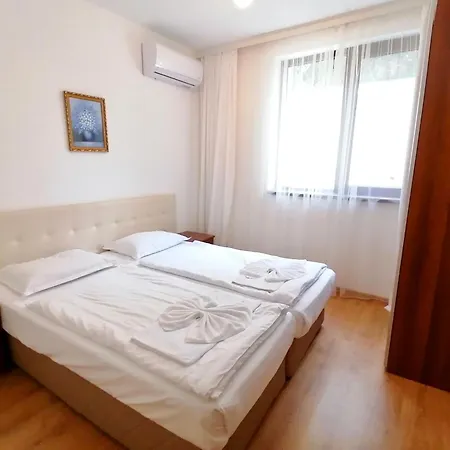 Cabacum Plaza Beach Apartments - High-Speed Wifi-2