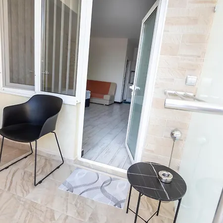 Guest Rooms And Apartments Desi-3
