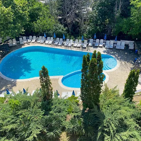 Vezhen Hotel - Free Parking-3