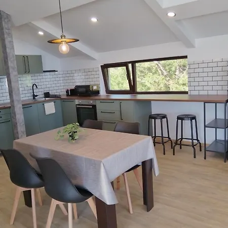 Guest House Yanita-2