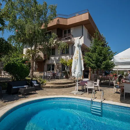 Guest House La Casa-3