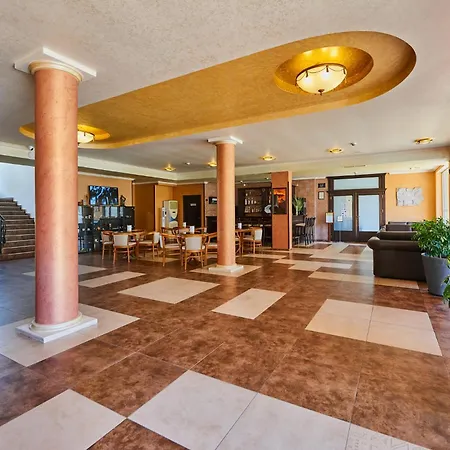 Sunny Beach Hotel Forum-3