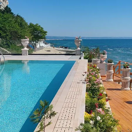 Sea Point La Mer-3