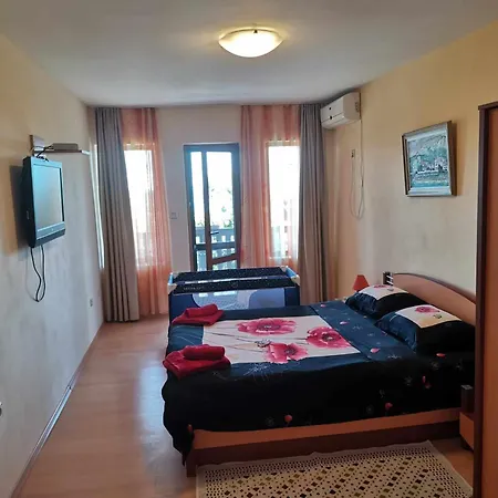 Villa Holly-2