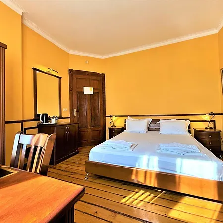L'Opera Guest House-3