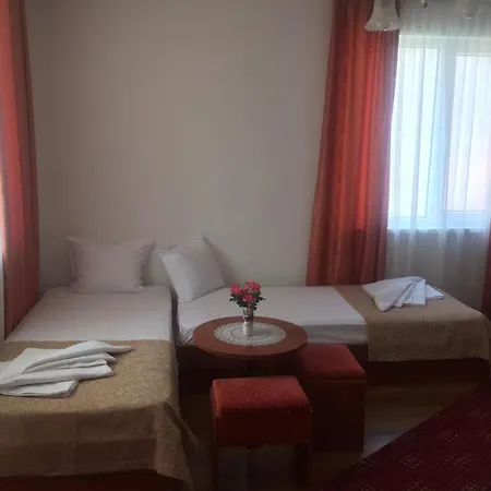 Family Hotel Dramchev-3