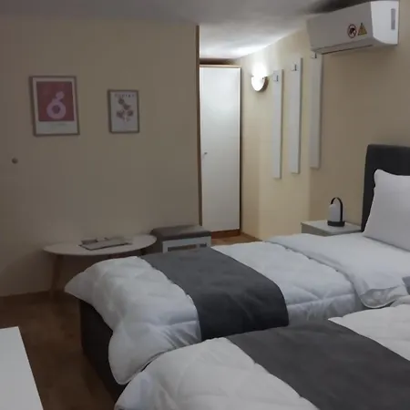 Victoria Family Hotel-2
