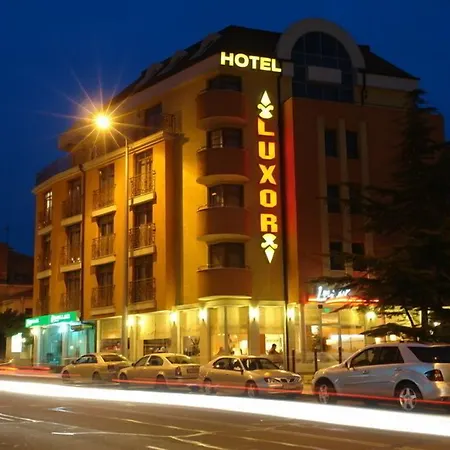 Hotel Luxor-2