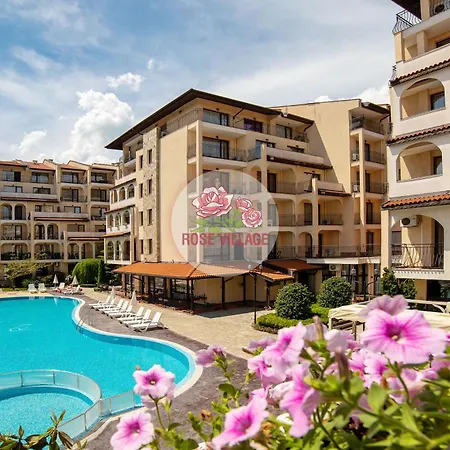 Apartment Tourist Complex Rose Village-3