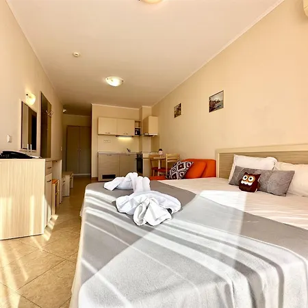 Menada Royal Sun Apartments-3