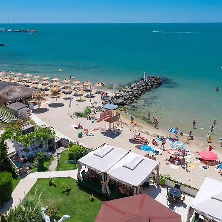 Iris Beach Hotel-3