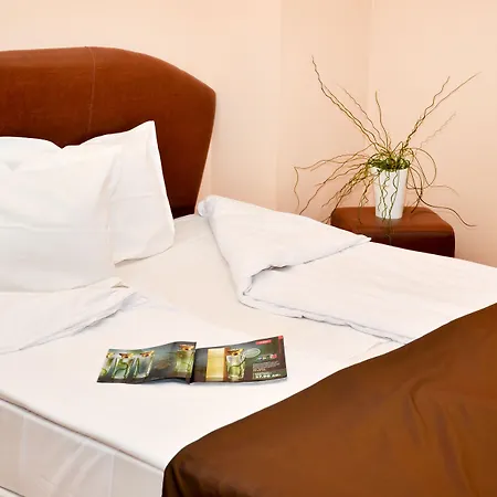 Hotel Sorbona-3