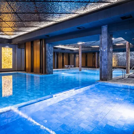 Premier Luxury Mountain Resort-2