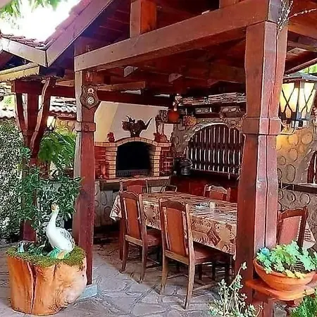 Boyadjiyski Guest House-3