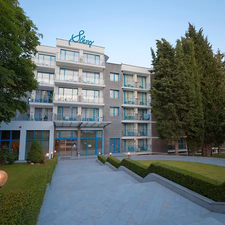 Hotel Slavey-3