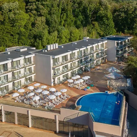 Grifid Hotel Foresta (Adults Only)-2