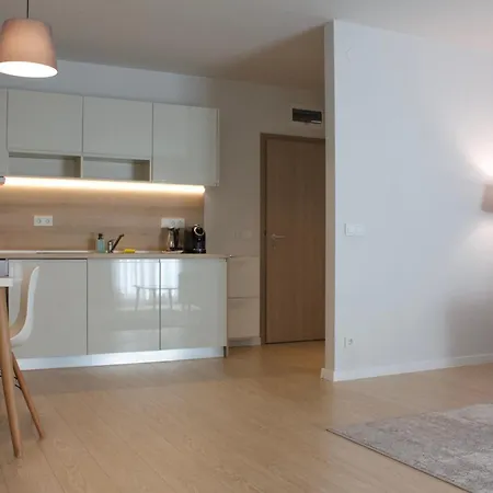 Connect Living Apartments Free Parking-3