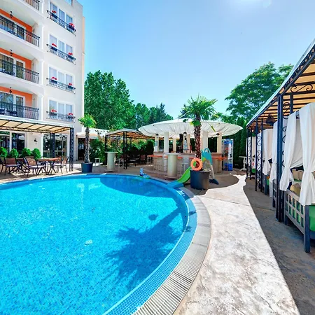 Avenue Deluxe Hotel-3