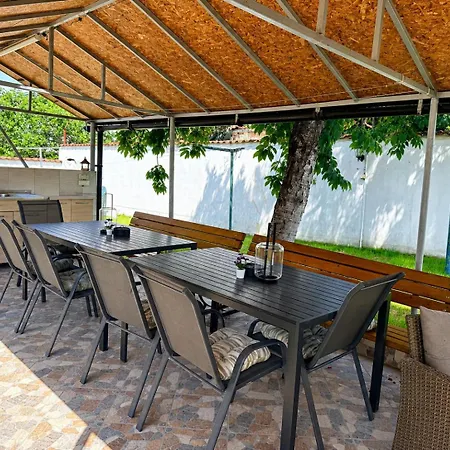 Guest House Orfey-3