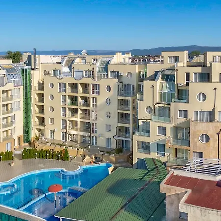 Viva Apartments With Free Parking-2