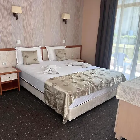 Guest House Sg-Brothers-2