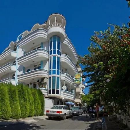 Family Hotel Paros 2-3