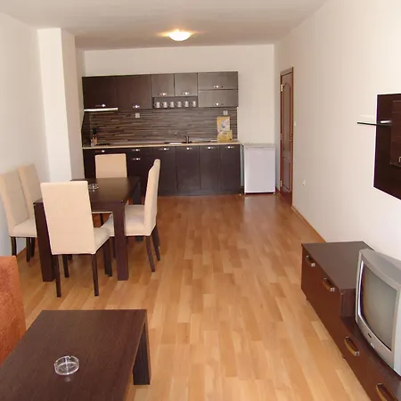 Happy Aparthotel-3