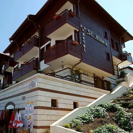 Family Hotel Saint Nikola-3
