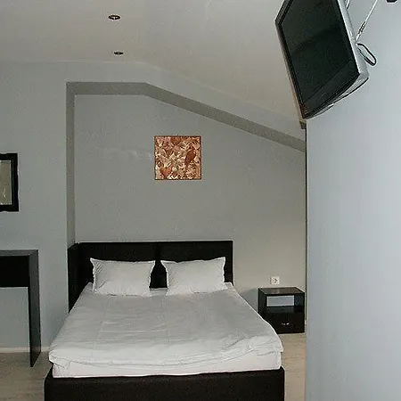 Hi-Life Family Hotel-2