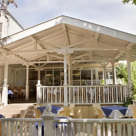 Hotel Oasis-2