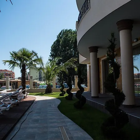 Boutique Apart Hotel Versis-3