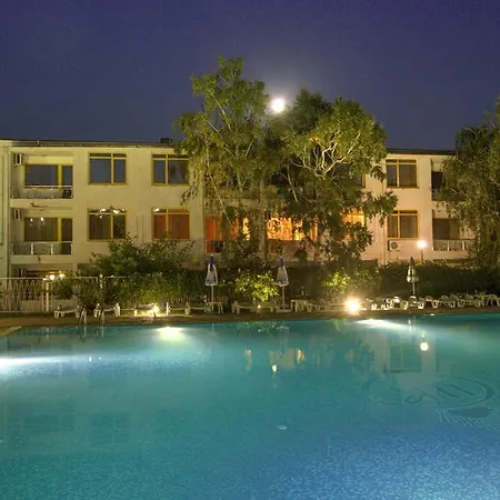 Strandzha Hotel - Free Parking-3