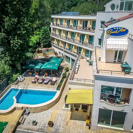 Benvita Hotel-3