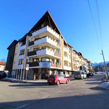 Mountview Lodge Apartments-3