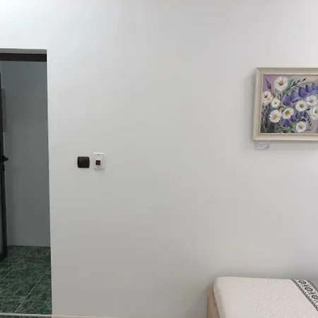 Guest Rooms Opera-3