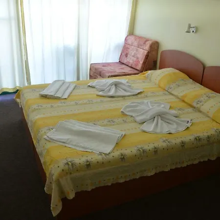 Hotel Nimfa-Rusalka-3