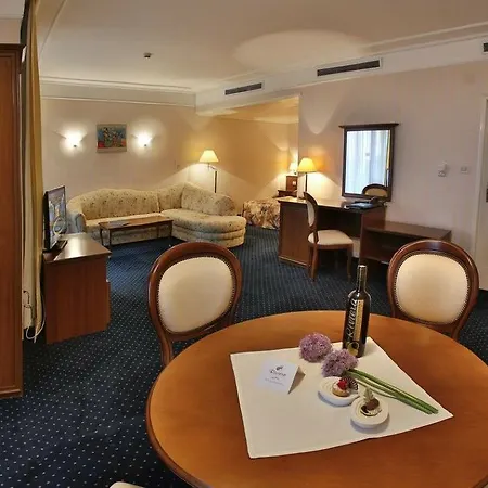 Imperial Hotel And Spa-3