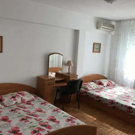 Milena'S House-2