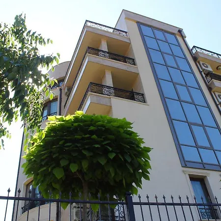 Garden Guest House-3