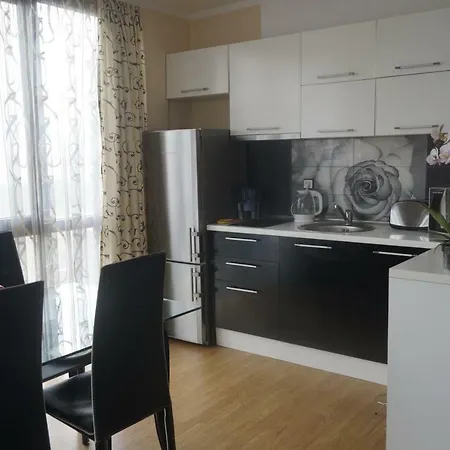 Private Apartment In Chateau Del Marina-2