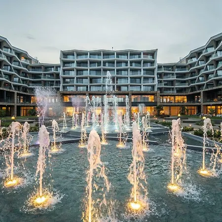 Wave Resort-2