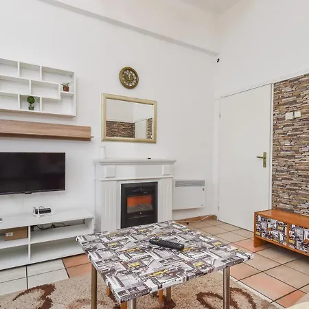 Historical Lion'S Bridge 1-Bedroom Apartment By Flat Mаnager-2