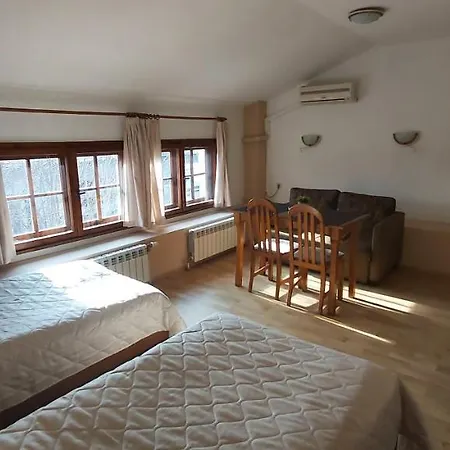 Citadel Guest House-3