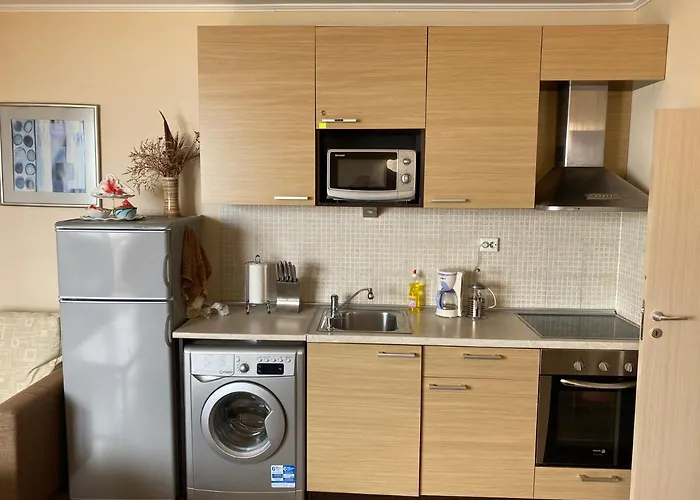 First Line Apartment At Obzor