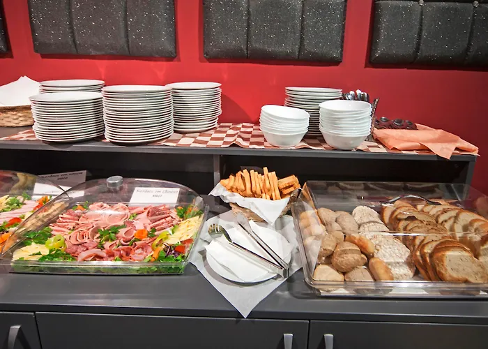 Hotel Akord - Free Parking & Metro Access Sofía