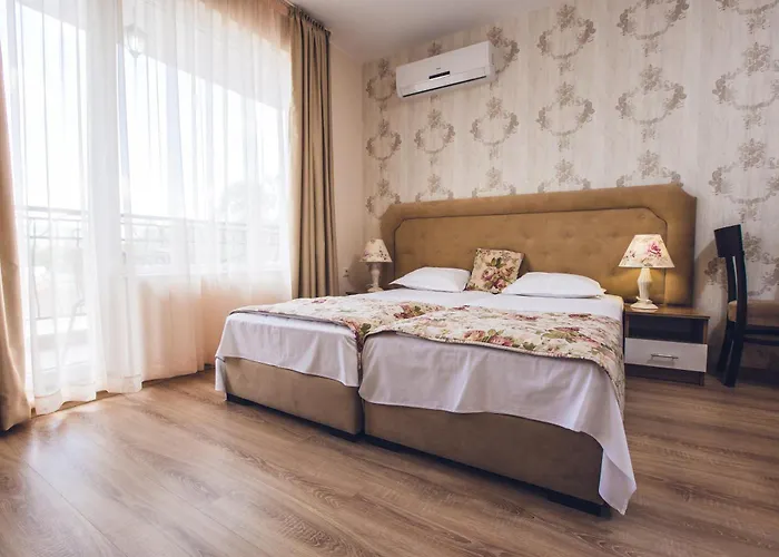 Hoteles de Lujo en Sunny Beach cerca de Hospital