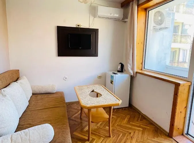 Private Rooms Trakiets Pomorie