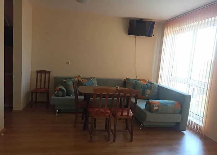 Flores Park Sunny Beach