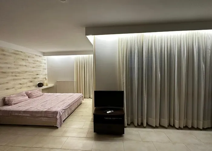 Vip Club Oazis Sunny Beach Hotel