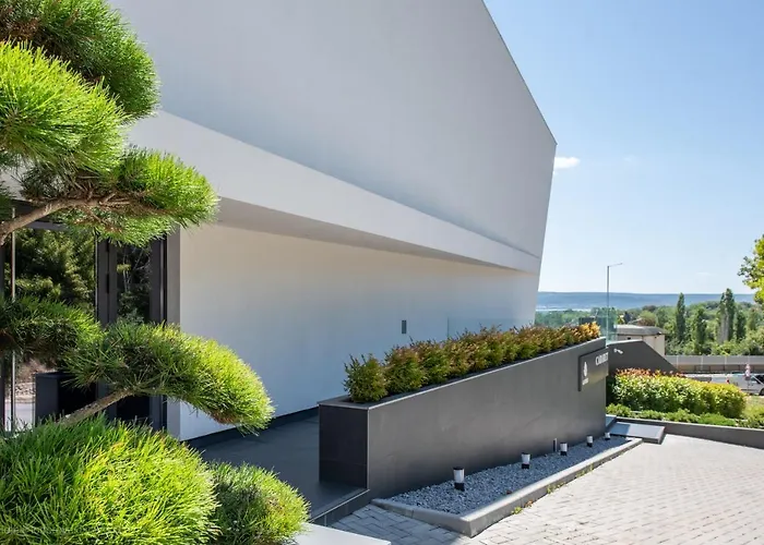 Lotus Luxury Rooms Varna